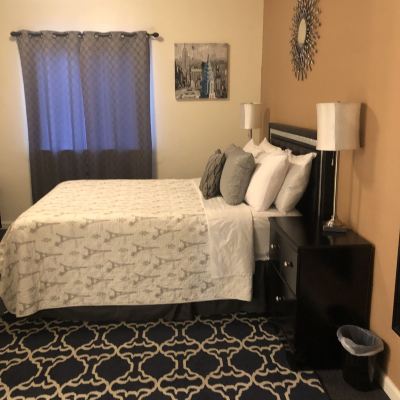 Deluxe Queen Room with Mountain View The Green Tree Hotel Promo Code