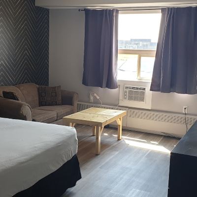 Deluxe Queen Room-Non-Smoking Frontier Hotel Promo Code