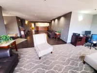 Americas Best Value Inn and Suites Racine