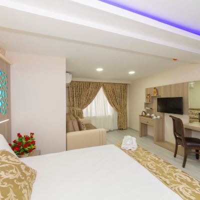 Grand Triple Room Raimond Hotel Promo Code