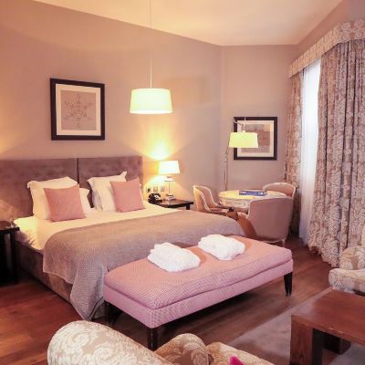 Junior Suite Tigerlily Promo Code