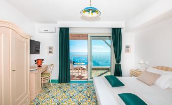 Grand Hotel Tritone - Housity