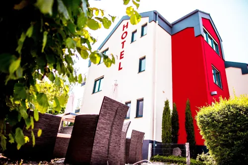 Hotel & Living am Wartturm - Hotel & Apartments