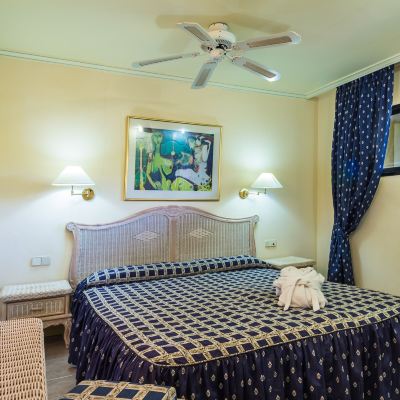 One-Bedroom Apartment with Balcony Apartamentos BlueBay Beach Club Promo Code