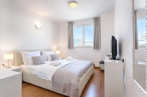 Adriatic Queen Residence