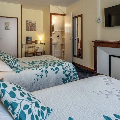 Quadruple Room Hotel Central Montargis Promo Code