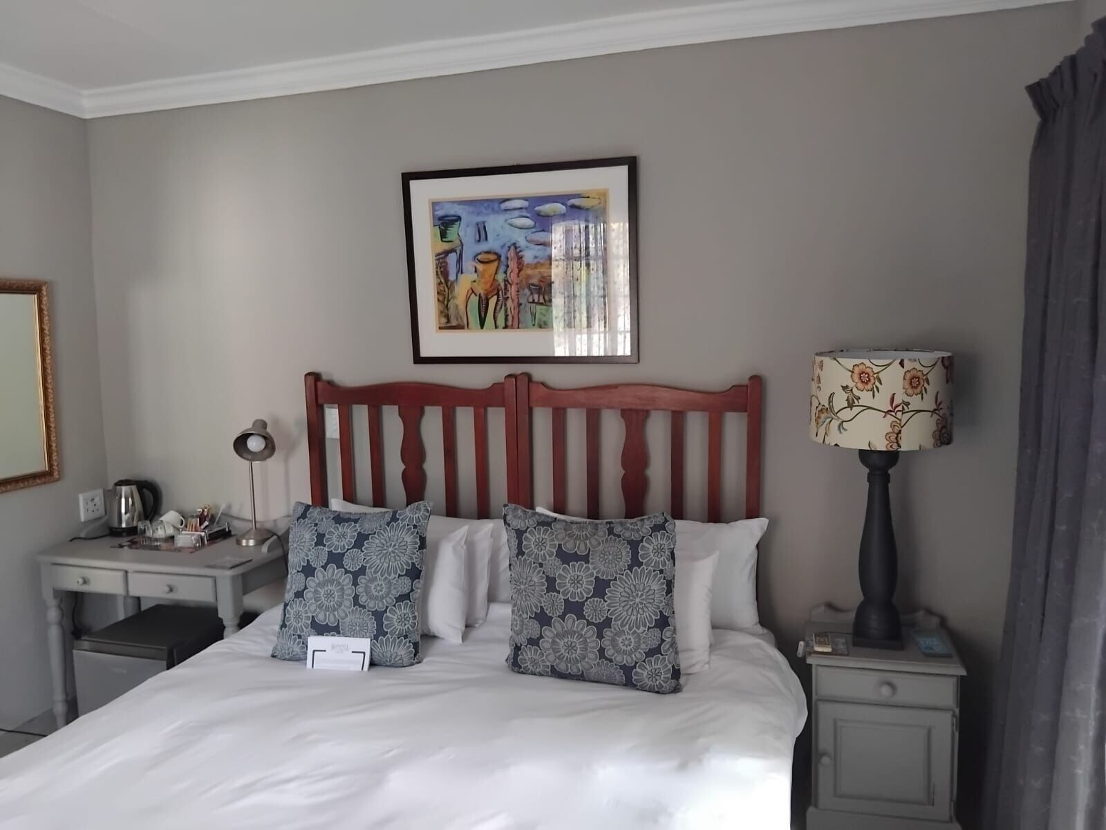 行政套房， 2 间卧室， 连通房， 庭院景观