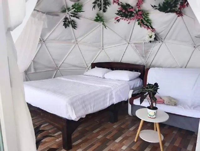 เต็นท์โดม