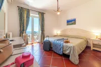 Punta Chiarito Resort Ξενοδοχεία στην πόλη 