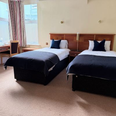 Classic Twin Room The Windsor Hotel Promo Code