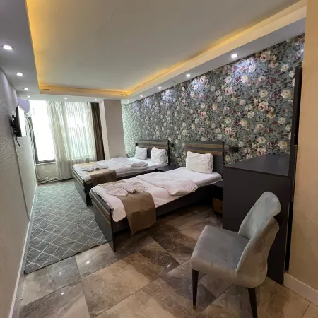 Van Elegrand Hotel