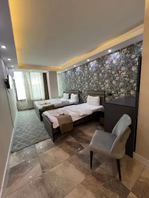 Van Elegrand Hotel