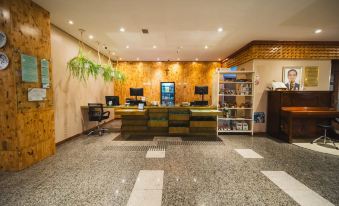 Hotel Nacional Inn Curitiba Santa Felicidade - Housity