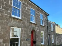 The Old Post House B&B Hotels in St Just