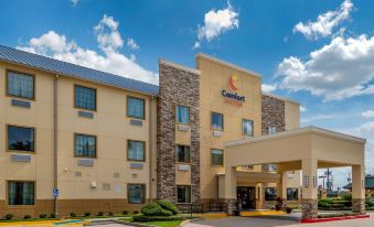 Comfort Suites Baytown I - 10 - Housity
