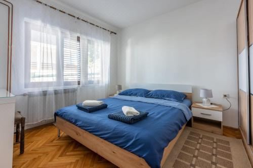 Apartment Tus A2 Apartment with Sea View