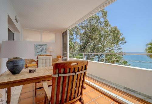 高级一卧室带阳台公寓