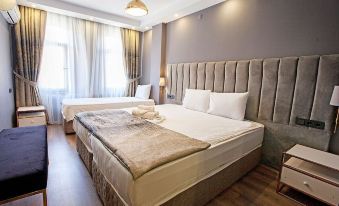 Stories Hotel - Housity