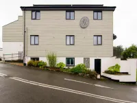The Gissons Hotel