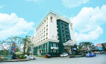 The Tray Hotel Hai Phong