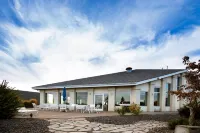 Ten Pin Inn & Suites Hotels in 
