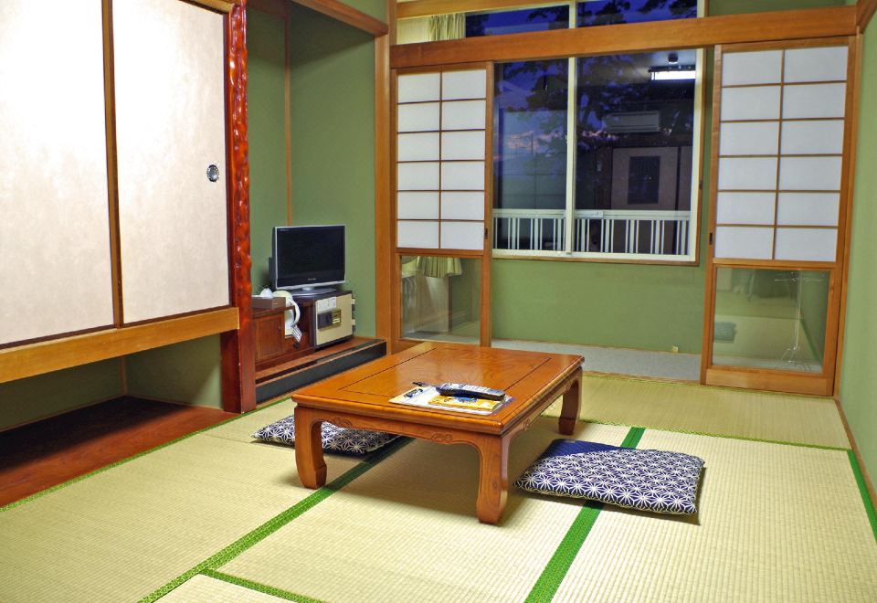 標準日式房-無煙-湖景