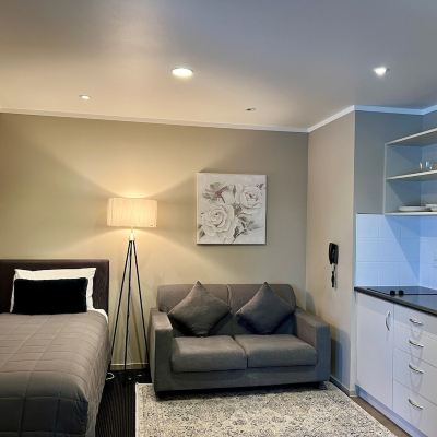 One-Bedroom Suite-Disability Access