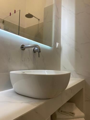 豪华特大床套房