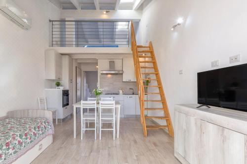 高级一卧室带阳台公寓