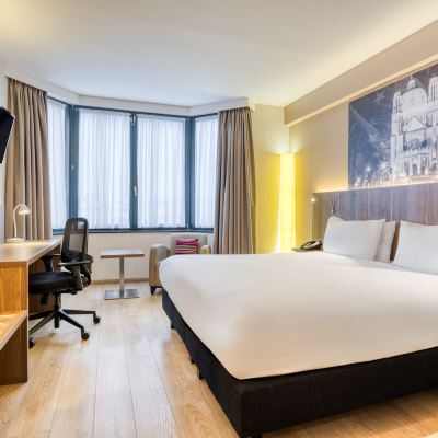 標準特大床房 布魯塞爾舒曼假日酒店 - IHG 酒店優惠