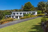Aloha Seaview Resort Motel Hotel di 