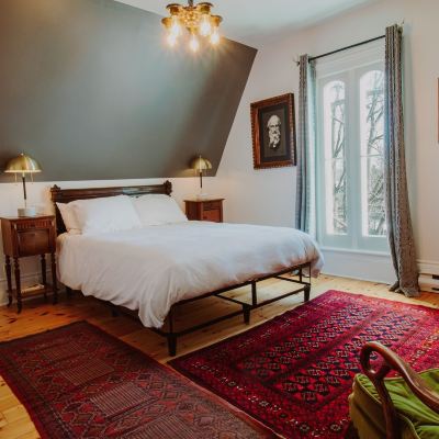 Gallery Room, 1 Queen Bed Merrill House Promo Code