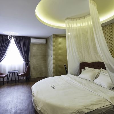 Premium Honeymoon (Rose Vendela) Kupon Dream Luxury Hotel
