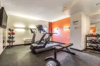 Motel 6 Kingston, on