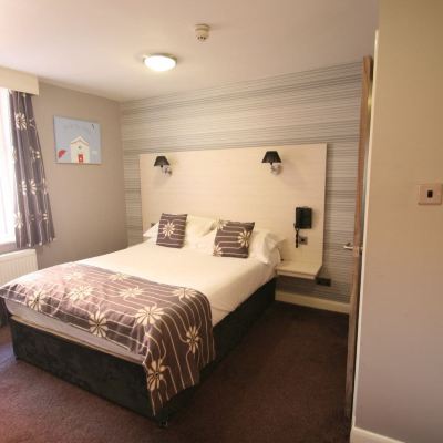 Family Suite, 2 Bedrooms (Sleeps 6) Dalmeny Hotel Promo Code