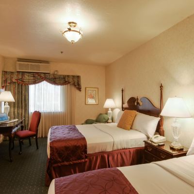 Deluxe Double Room, 2 Double Beds Carlyle Hotel Promo Code