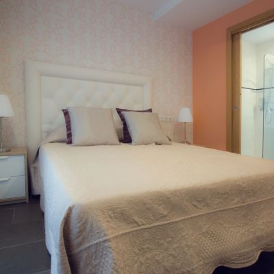 Double Room, Terrace (Salmón) Pixel Promo Code