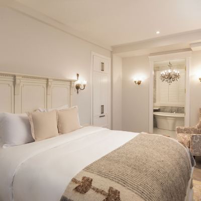 Room Marie-Rollet (Building B, No Pets Allowed) Hotel Port-Royal Promo Code
