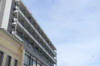 Mediterranee Hotel a 