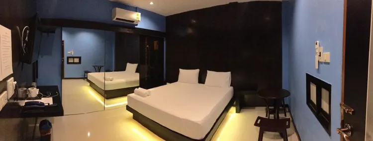 ห้องสแตนดาร์ด เตียงใหญ่ 1 เตียง