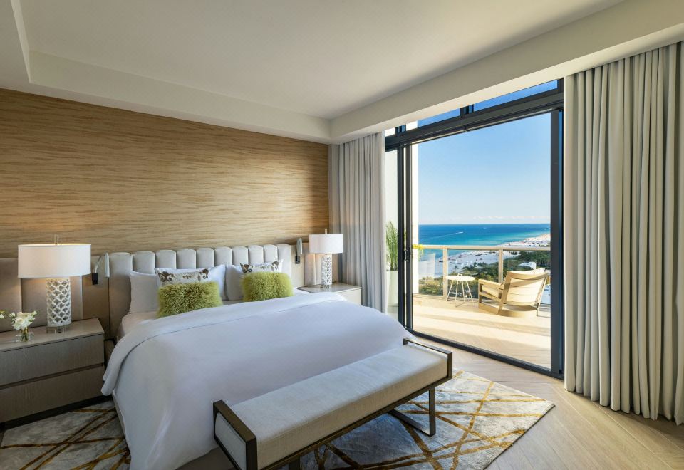 頂層1，三臥室錯層套房，屋頂泳池景