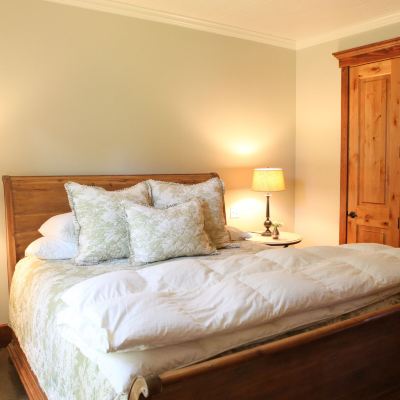 Cottonwood Hoffman Haus Promo Code