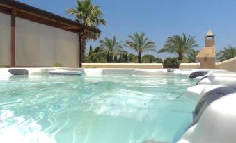 Green Paradise Resort - Housity