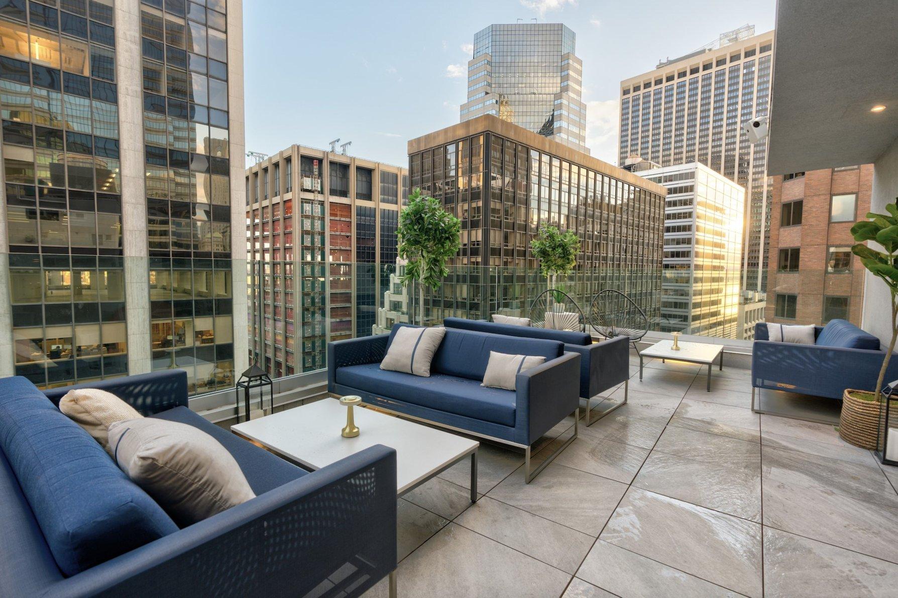 标准房, 2 张双人床, 无障碍 （Comm）