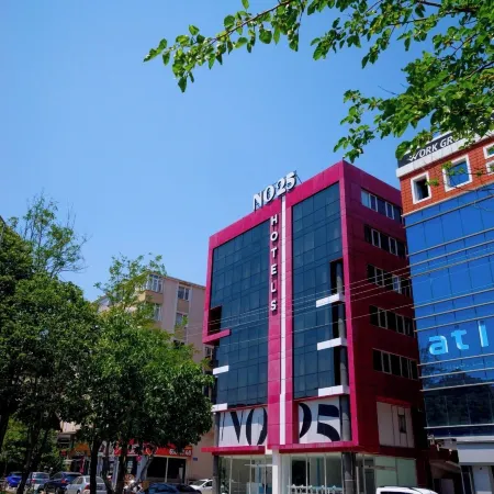 No25 Hotels Отели в г. Чорлу