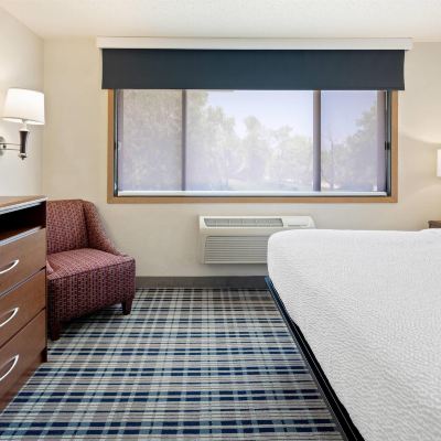One-Bedroom King Suite - Non-Smoking AmericInn by Wyndham Dickinson Promo Code
