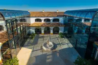 Hospedium Hotel Cortijo Santa Cruz โรงแรมใน