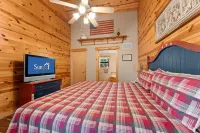 Ozarks Oasis 4 Bedroom Cabin by Redawning