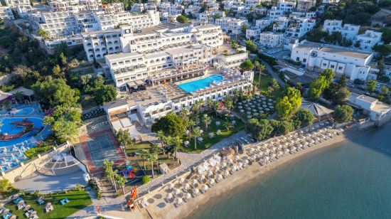 Azka Hotel