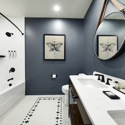 King Room with River View The Grady Promo Code